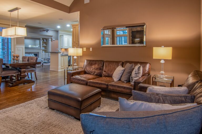 aprende como limpiar tus botas chiruca de manera facil y eficaz