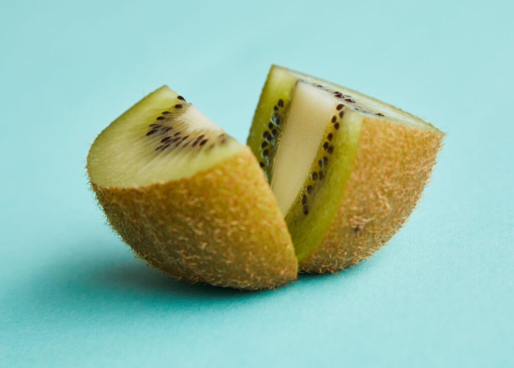 descubre como eliminar eficazmente la camomila del pelo con estos simples pasos