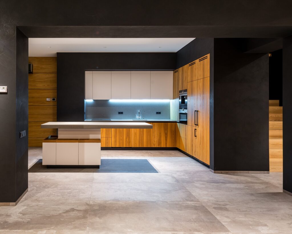 descubre los mejores trucos para limpiar un mueble lacado como un profesional
