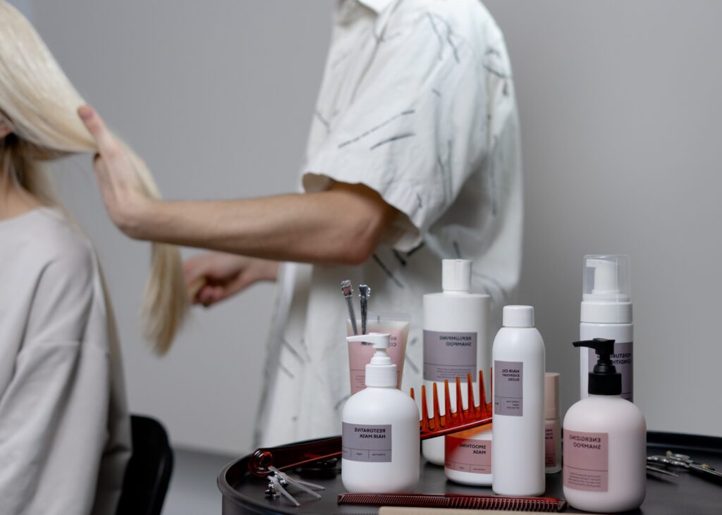 descubre que productos utilizar para engrosar el cabello y lucir una melena mas voluminosa