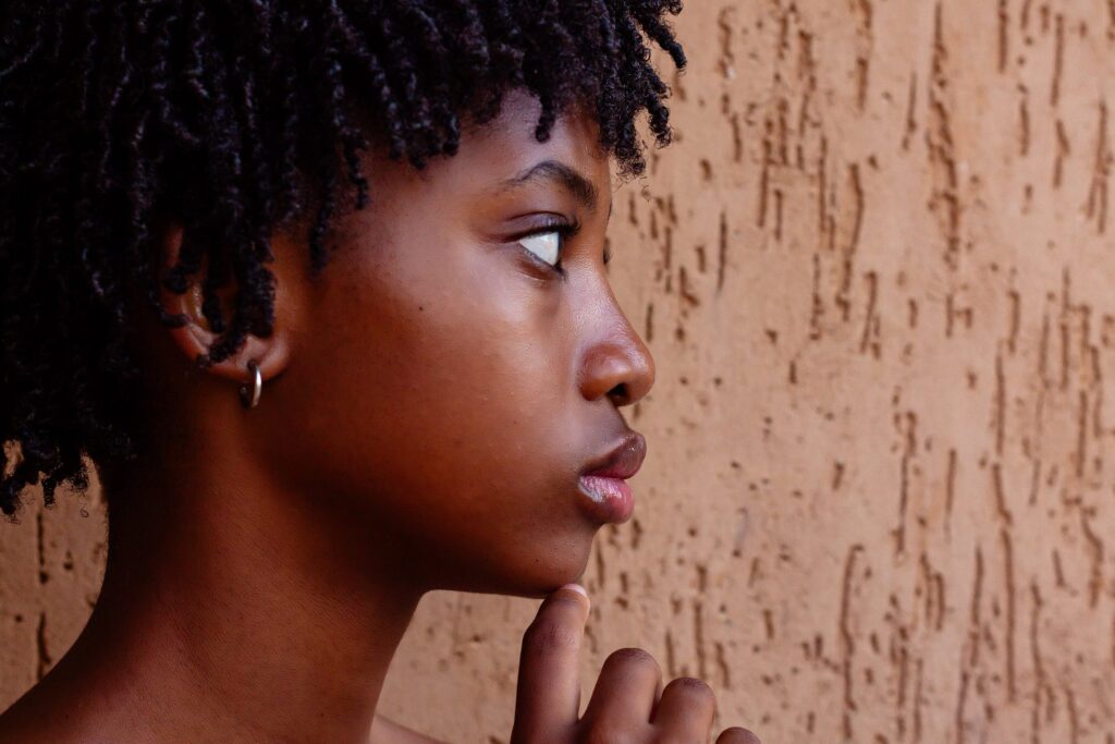 descubre que usar para eliminar y prevenir las axilas negras y lucir una piel hermosa y uniforme