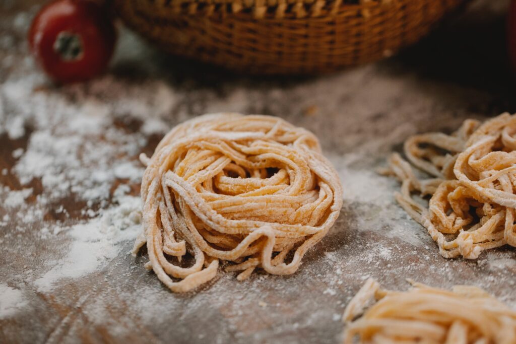 descubre recetas irresistibles para cocinar con harina de coco y deleita a tu paladar con opciones saludables y deliciosas